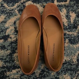 LUCKY BRAND SIZE 8 BROWN FLATS